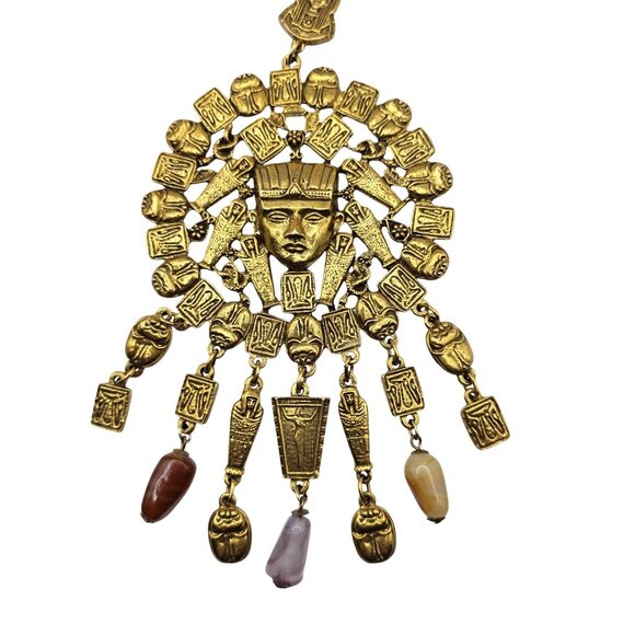 Goldette 1970s Egyptian Revival Gold Tone Necklace Cartouche & Scarab Motifs - Picture 4 of 16